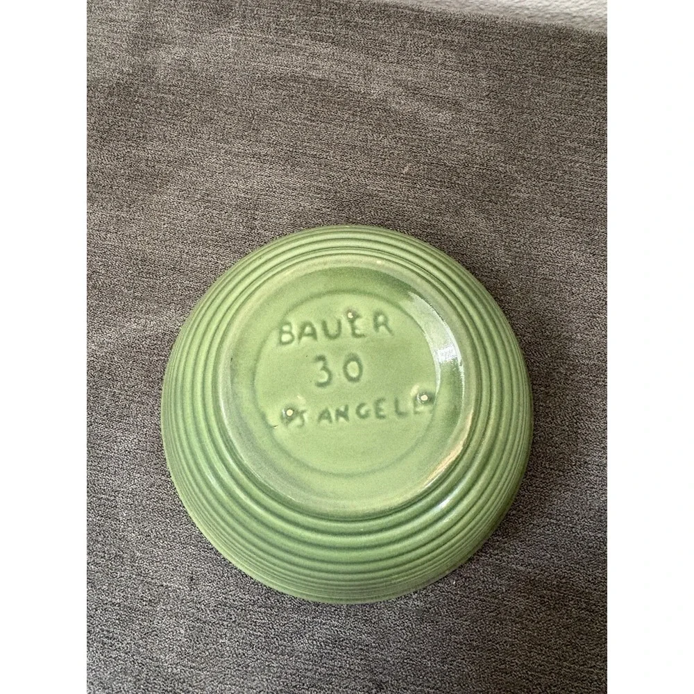 Vintage Bauer Los Angeles Green Ringware Pottery Mixing/Nesting Bowl No. 30